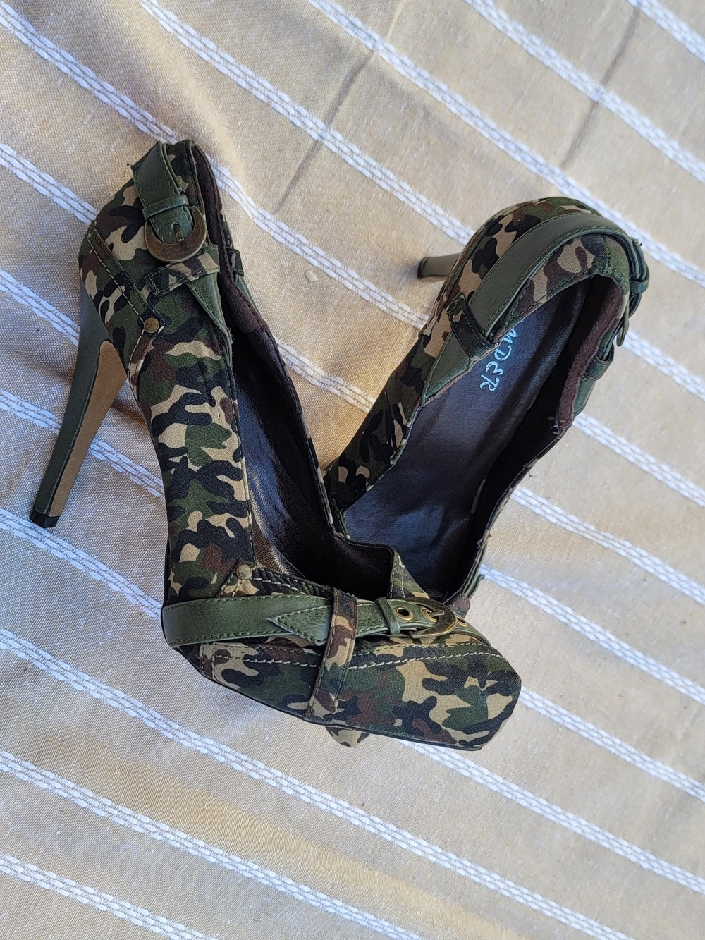 Bumper Camouflage Platform Heels in Green and Brown
